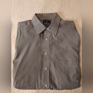 Tailored culture stafford fitted men's dress shirt,white and grayish blue stripe